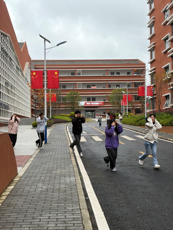 贵州传媒职业学院文化艺术系成功举行地震应急疏散演练 筑牢校园安全防线